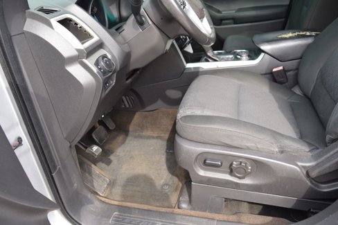 Used 2013 Ford Explorer XLT image 13