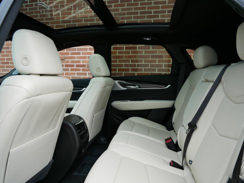Certified 2024 Cadillac XT5 Sportv w/ LPO, Floor Liner Package image 10