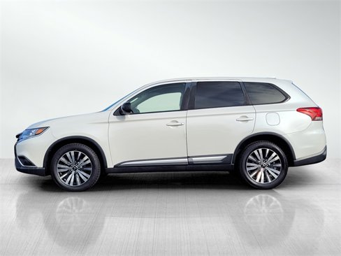 Used 2019 Mitsubishi Outlander ES image 8