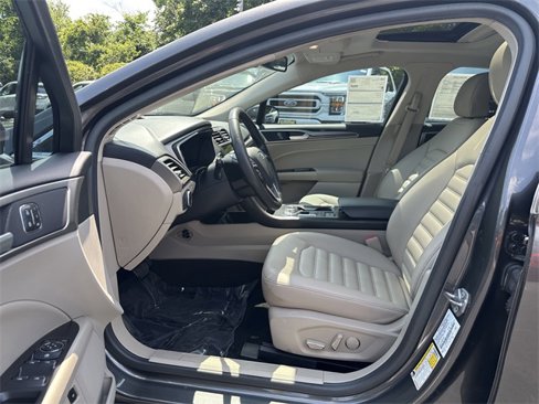 Certified 2019 Ford Fusion SEL image 19