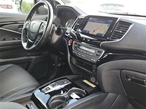 Used 2022 Honda Ridgeline Black Edition image 32