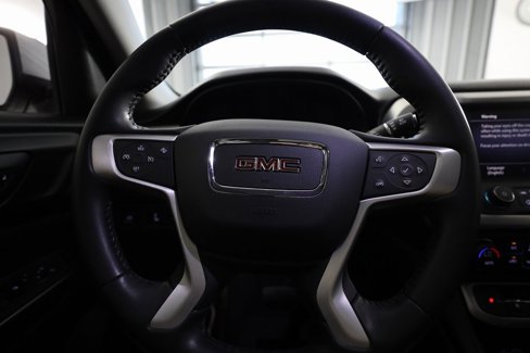 Used 2020 GMC Acadia SLT w/ Driver Alert Package II image 26
