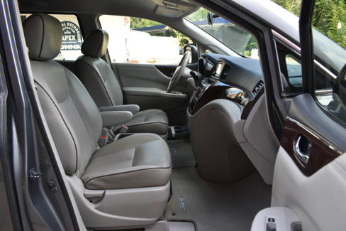 Used 2016 Nissan Quest SV w/ Leather Package image 8