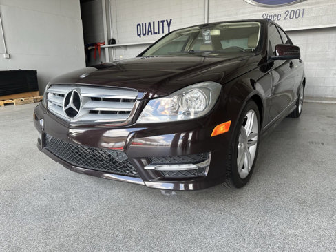 Used 2012 Mercedes-Benz C 250 Sedan image 8