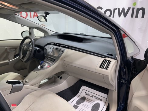 Used 2012 Toyota Prius Two image 12