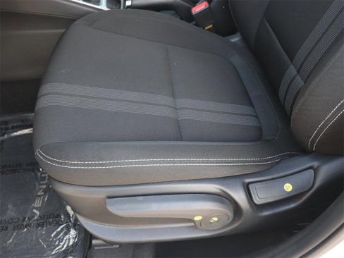 Used 2024 Hyundai Venue SEL image 14