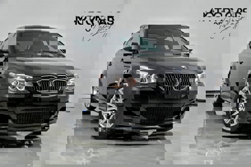 Used 2006 BMW M5 image 1