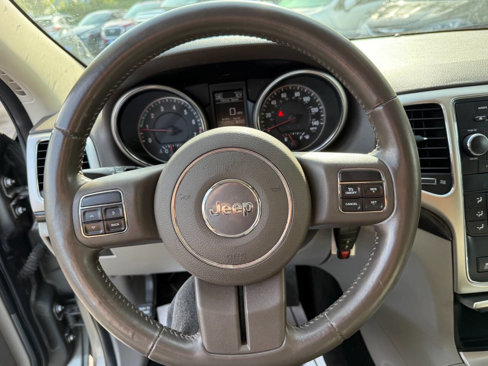 Used 2012 Jeep Grand Cherokee Laredo w/ Laredo E Group image 21