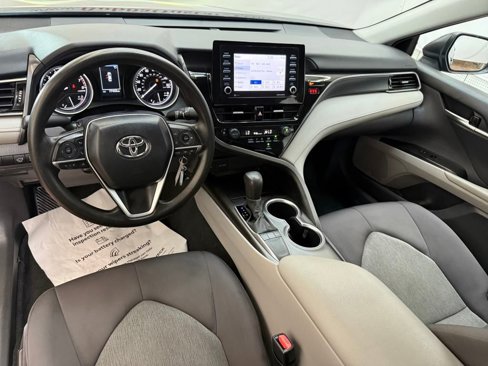 Used 2024 Toyota Camry LE image 6