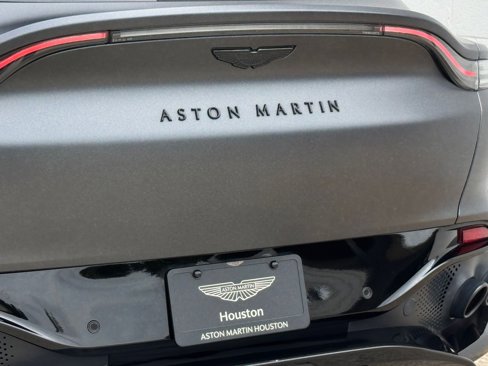 Used 2023 Aston Martin DBX 707 image 12