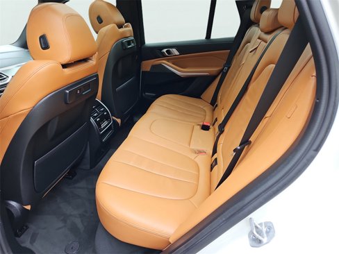 Used 2022 BMW X5 xDrive40i w/ Premium Package image 36