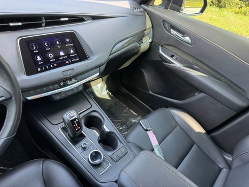 Used 2019 Cadillac XT4 Sport w/ Cold Weather Package image 33