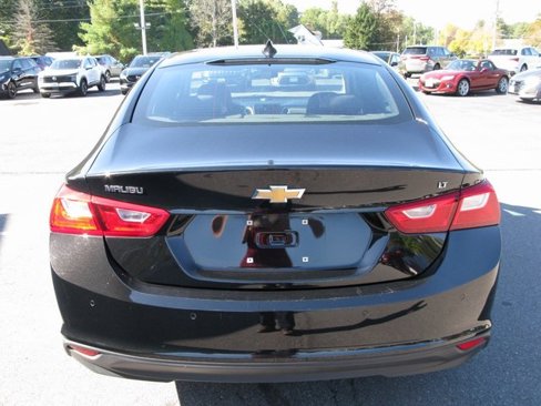 Used 2024 Chevrolet Malibu LT image 5