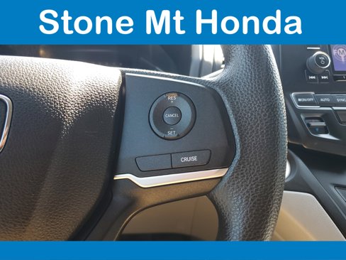 Used 2018 Honda Odyssey LX image 22