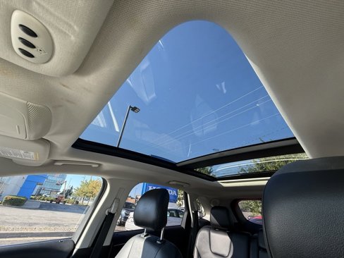 Used 2016 Ford Edge Titanium w/ Equipment Group 301A image 14
