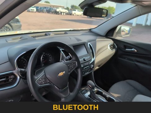 Used 2024 Chevrolet Equinox LT image 11