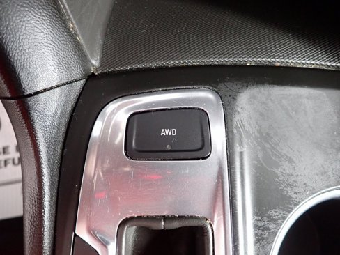 Used 2019 Chevrolet Equinox LT image 3