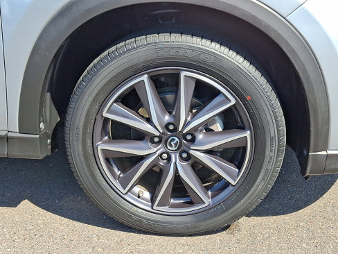 Used 2018 MAZDA CX-5 Touring w/ Preferred Equipment Package image 8