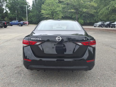 Used 2023 Nissan Sentra SV image 7