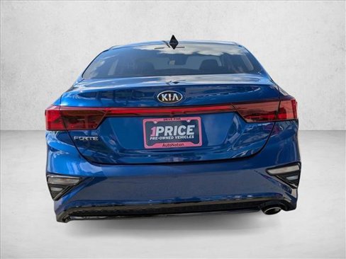 Used 2021 Kia Forte LXS image 7