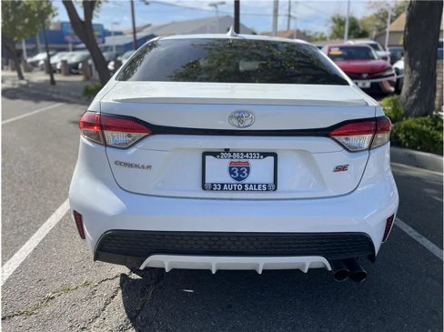 Used 2022 Toyota Corolla SE image 4