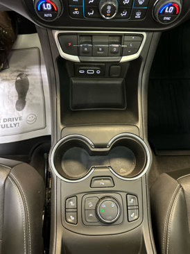 Used 2022 GMC Terrain SLT w/ Infotainment Package II image 24