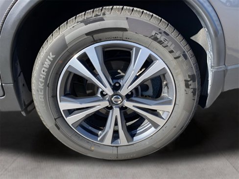 Used 2019 Nissan Rogue SV w/ Premium Package image 21