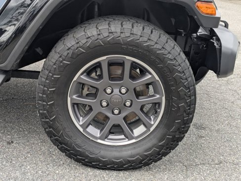 Used 2020 Jeep Gladiator Overland w/ Popular Equipment Package image 12