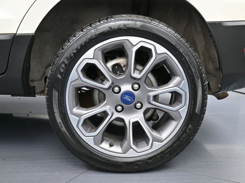 Used 2020 Ford EcoSport Titanium image 11