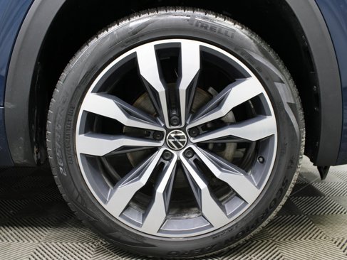 Used 2021 Volkswagen Atlas Cross Sport SEL Premium image 8