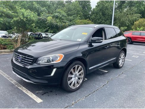 Used 2017 Volvo XC60 T6 Inscription w/ Advanced Package image 2