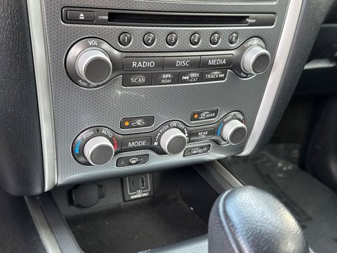 Used 2019 Nissan Pathfinder SL image 31
