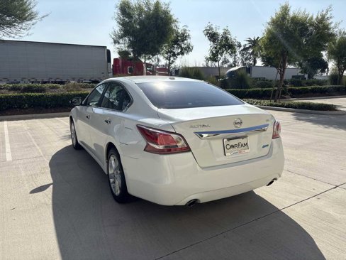 Used 2013 Nissan Altima 2.5 SL image 3