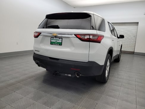 Used 2020 Chevrolet Traverse LS image 7