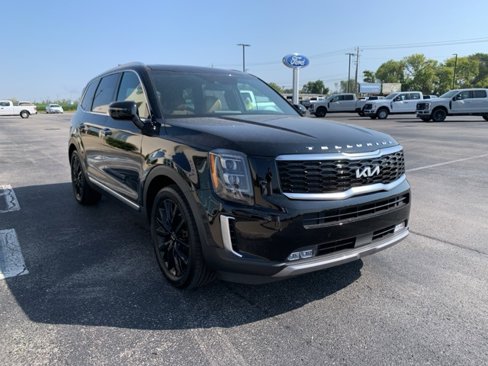 Used 2022 Kia Telluride SX w/ Towing Package image 3