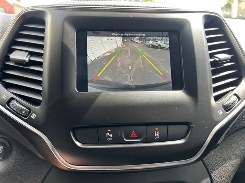 Used 2021 Jeep Cherokee Latitude Lux image 28