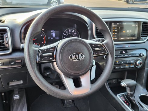 Used 2020 Kia Sportage LX image 21