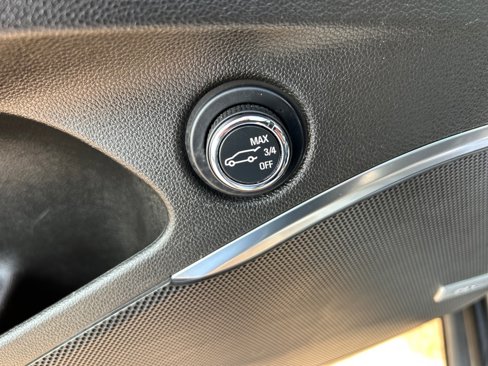 Used 2024 Buick Enclave Premium image 20