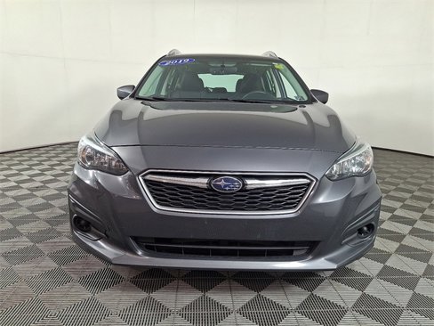 Used 2018 Subaru Impreza 2.0i Premium image 5