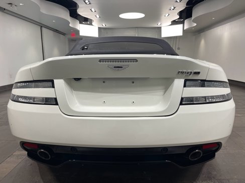 Used 2016 Aston Martin DB9 GT image 24