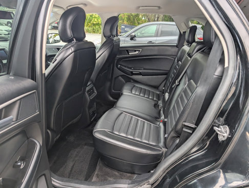 Used 2017 Ford Edge SEL w/ Equipment Group 201A image 9