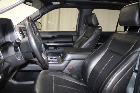 Used 2021 Ford Expedition Max XLT image 18