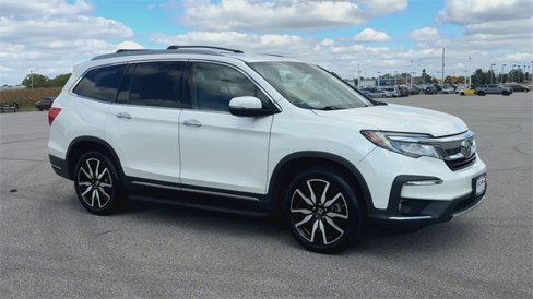 Used 2019 Honda Pilot Touring image 2