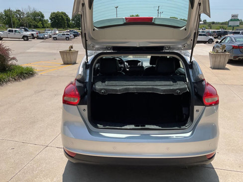 Used 2018 Ford Focus Titanium image 11