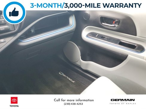 Used 2013 Toyota Prius C Two image 31