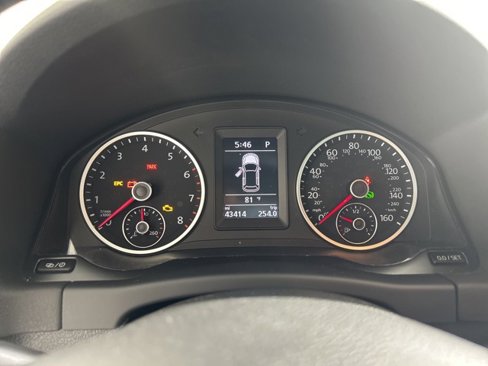 Used 2017 Volkswagen Tiguan Sport image 19