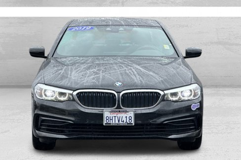 Used 2019 BMW 530e w/ Convenience Package image 9