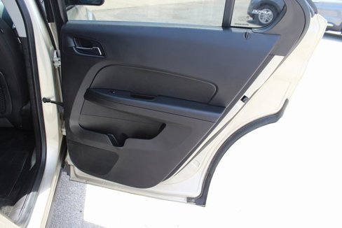 Used 2015 Chevrolet Equinox LT w/ Driver Convenience Package image 7