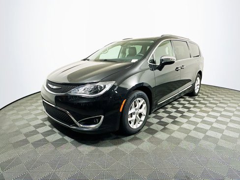 Used 2020 Chrysler Pacifica Limited image 4