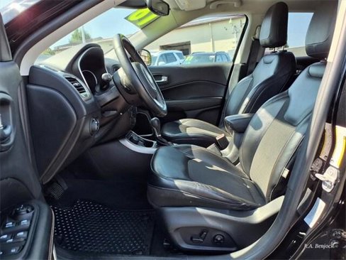 Certified 2018 Jeep Compass Latitude w/ Popular Equipment Group image 11
